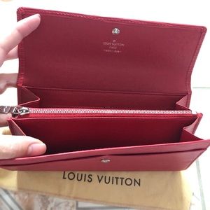 Louis Vuitton Bags - Louis Vuitton wallet Louis Vuitton Bags - Louis Vuitton wallet